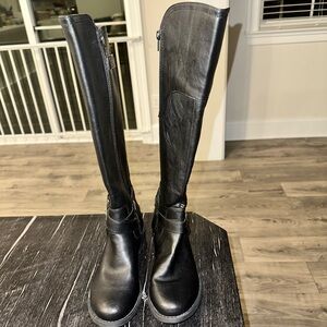 GUESS boots - knee high